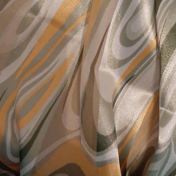 Scarf - Picture 2 of 2